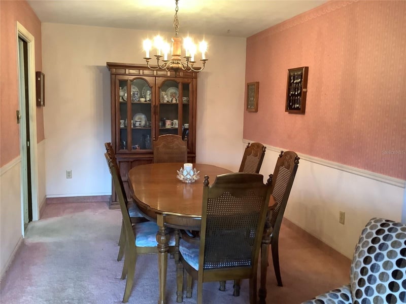 9224 Lakeview Dr, New Port Richey, FL 34654