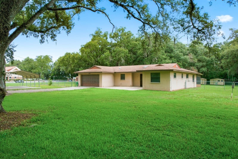 37107 Bailey Hill Dr, Dade City, FL 33525