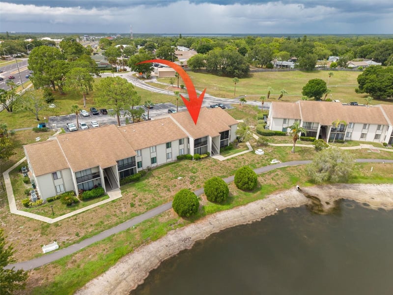 1882 Pine Ridge Way #C2, Palm Harbor, FL 34684