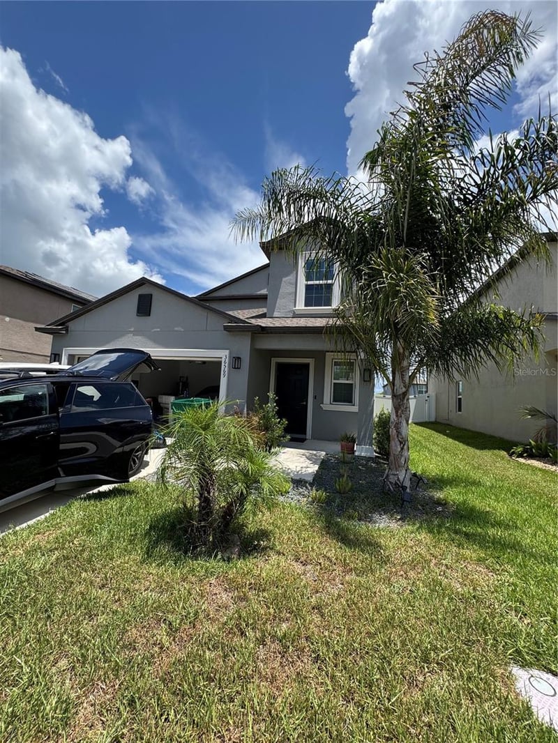 36569 Smithfield Ln, Zephyrhills, FL 33541