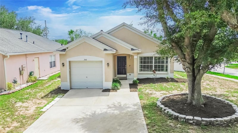 346 Summer Sails Dr, Valrico, FL 33594