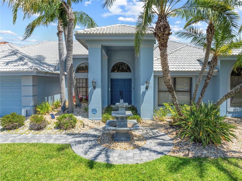 5104 Longboat Blvd, Tampa, FL 33615