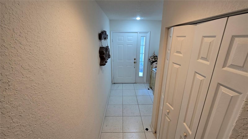 521 Pinellas Bayway #206, Tierra Verde, FL 33715