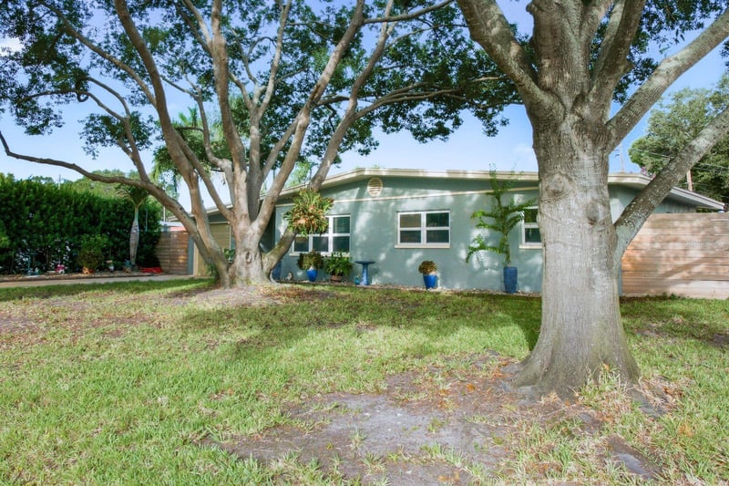 3280 56th Way, St Petersburg, FL 33710