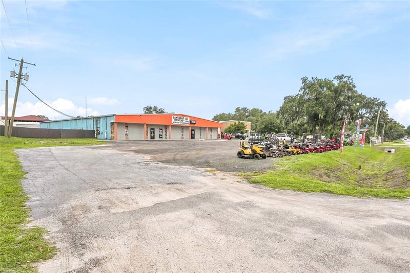 13295 92 Hw, Dover, FL 33527