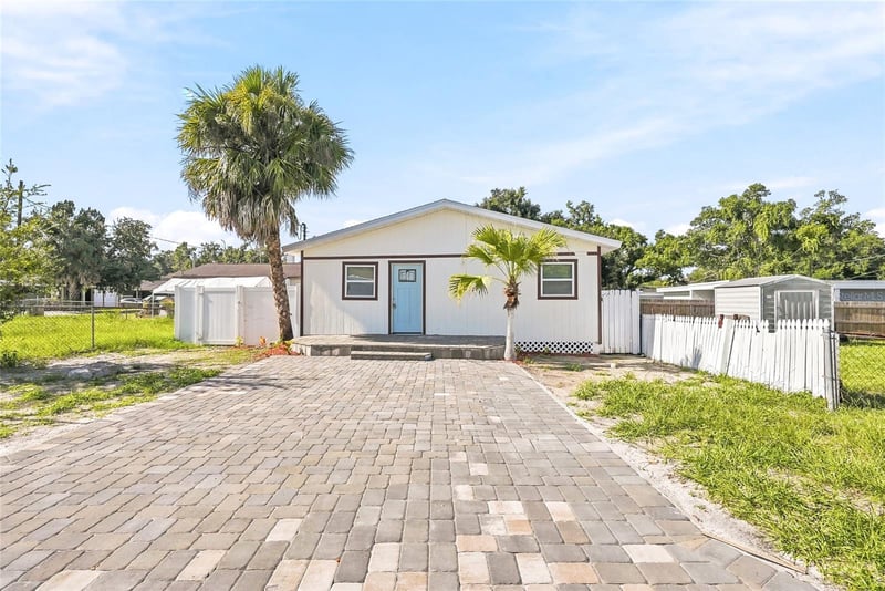 1313 Sitka St, Tampa, FL 33604