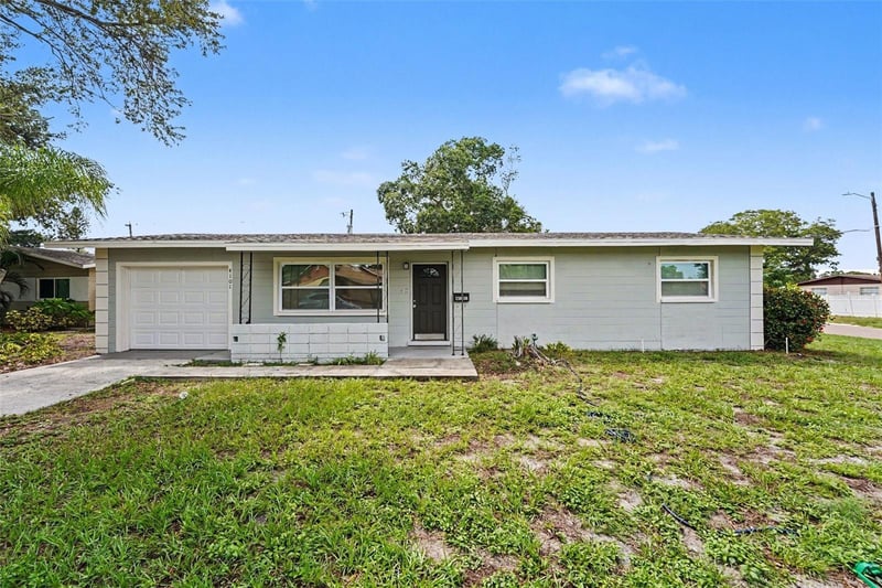 4101 Bluefish Dr, St Petersburg, FL 33705
