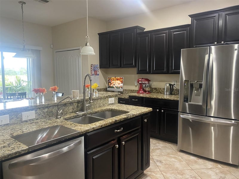 408 19th St, Ruskin, FL 33570