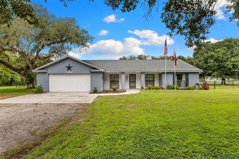 4605 Post House Dr, Plant City, FL 33565