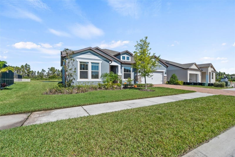19284 Briarbrook Dr, Tampa, FL 33647