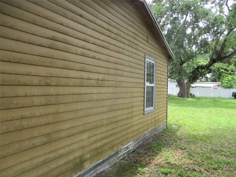 302 130th Ave, Tampa, FL 33612