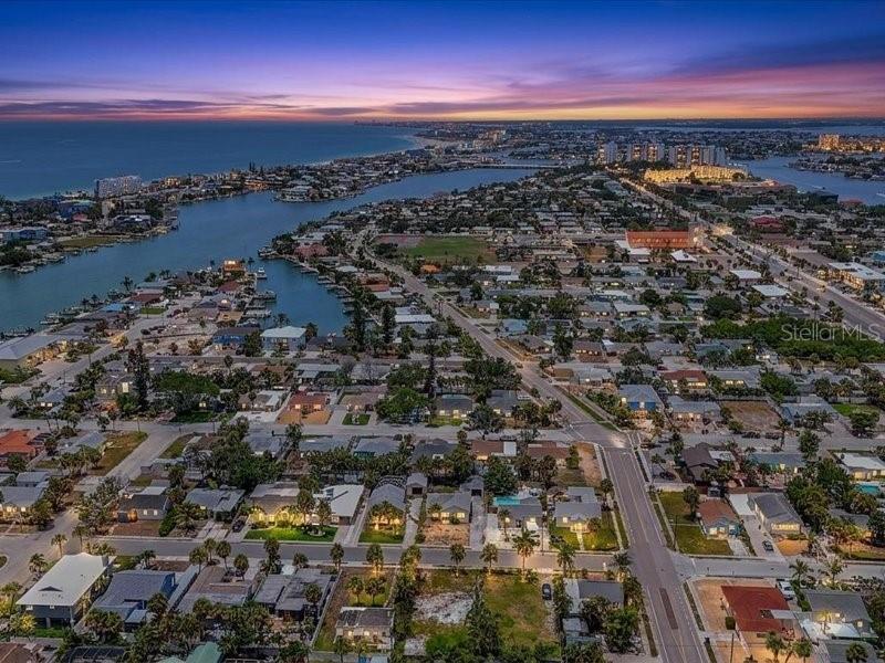 516 78th Ave, St Pete Beach, FL 33706