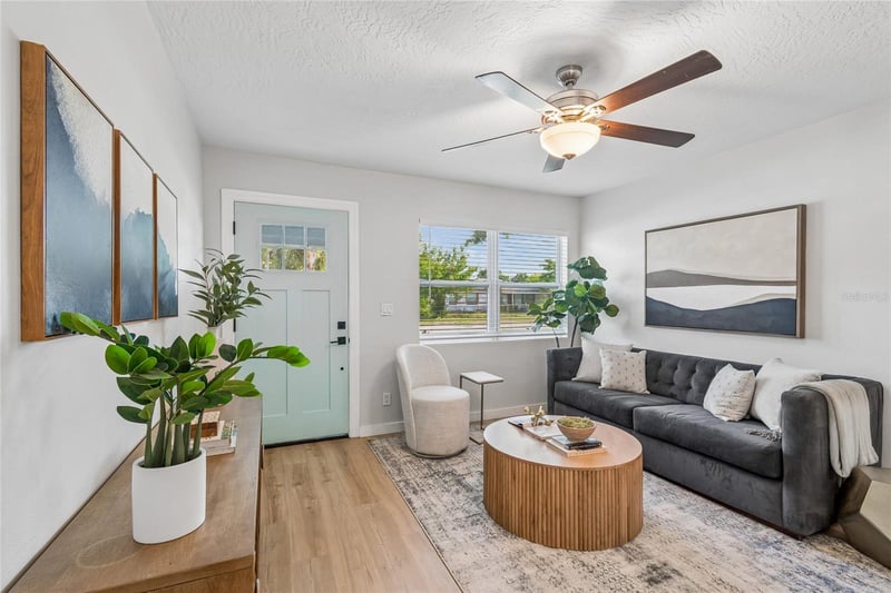 4001 Rogers Ave, Tampa, FL 33611