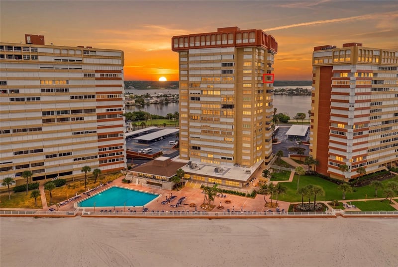17920 Gulf Blvd #1502, St Petersburg, FL 33708