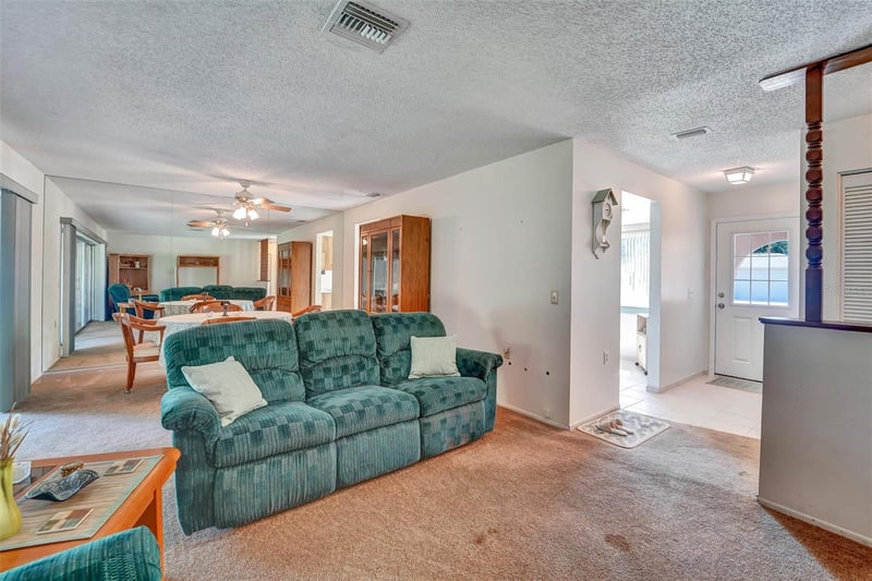 10815 Teer Ln, Port Richey, FL 34668