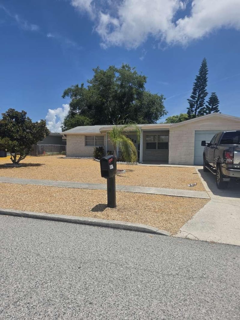 6047 9th Ave, New Port Richey, FL 34653