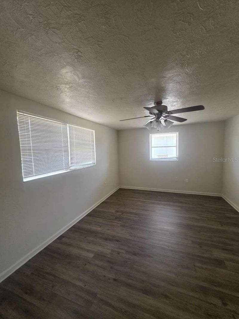 6047 9th Ave, New Port Richey, FL 34653