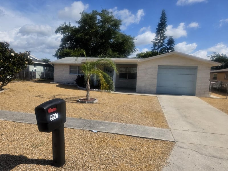6047 9th Ave, New Port Richey, FL 34653