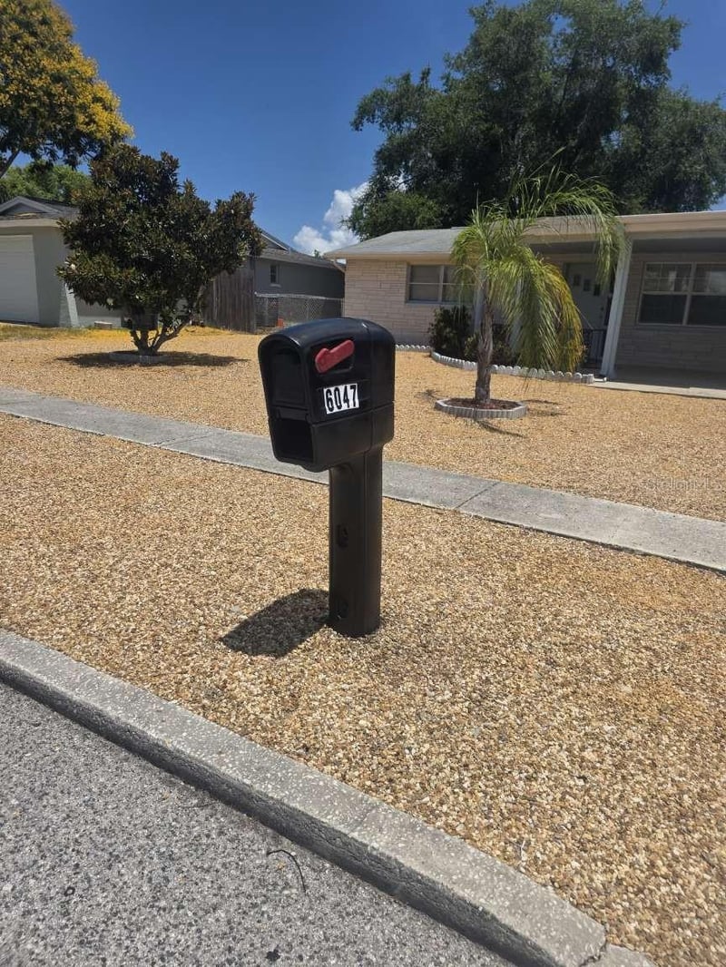 6047 9th Ave, New Port Richey, FL 34653