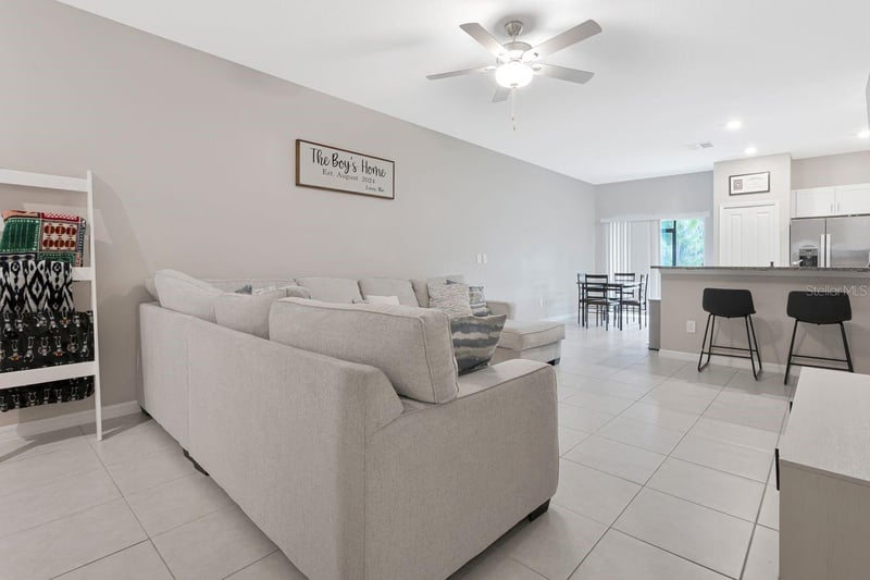 6283 Shiner St, Land O Lakes, FL 34638