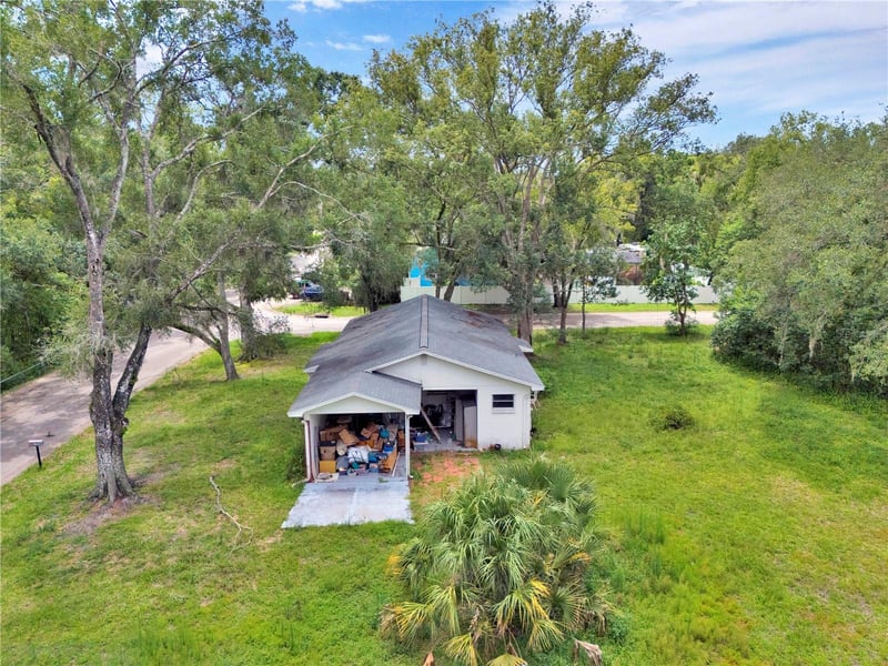 11916 Davis Rd, Tampa, FL 33637