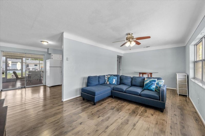 5399 24th Ter, St Petersburg, FL 33710
