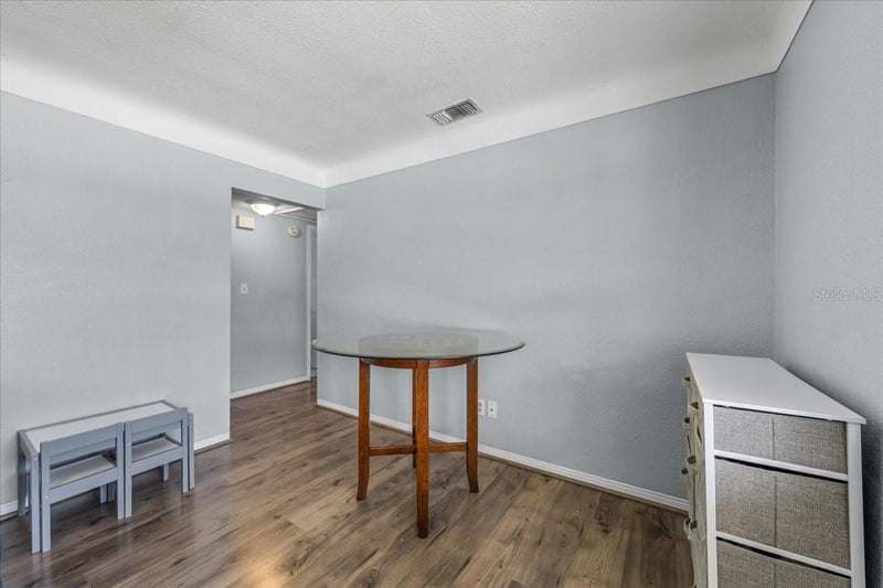 5399 24th Ter, St Petersburg, FL 33710