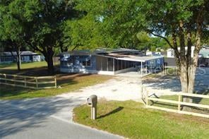8047 Cindy Dr, Zephyrhills, FL 33540