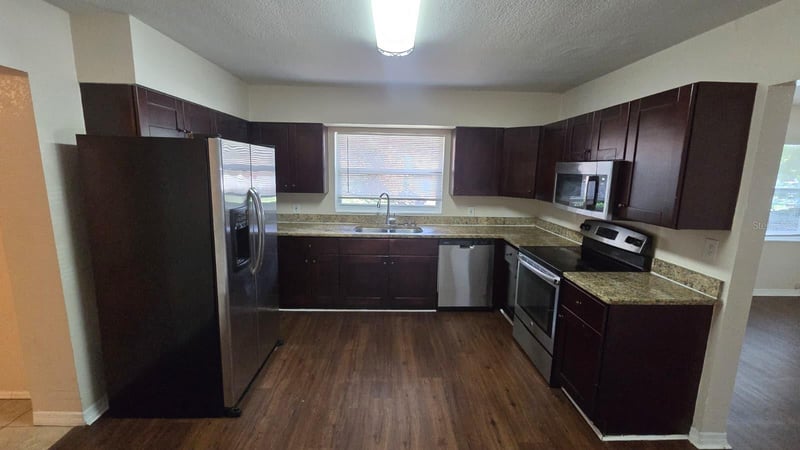 14857 Sunset Dr, Largo, FL 33774