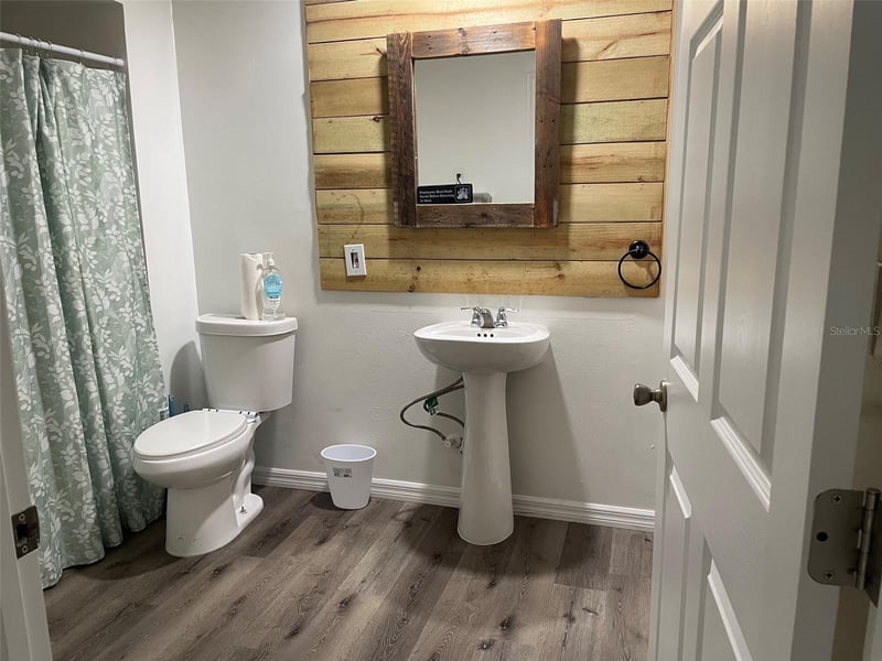 1601 Stephens Rd, Ruskin, FL 33570