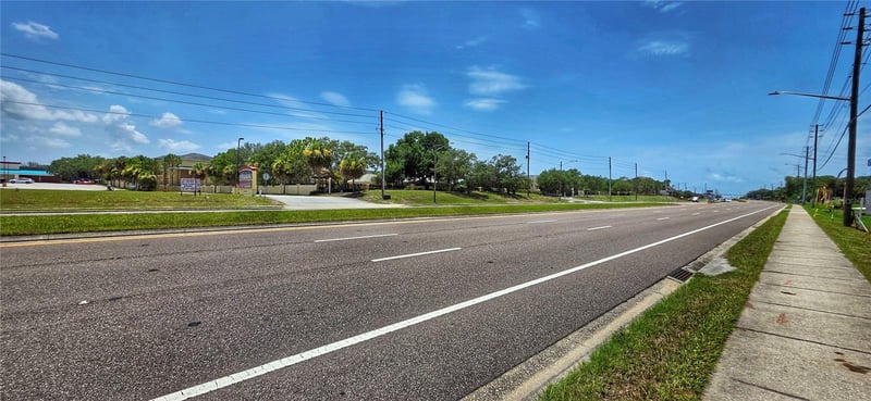 02-25-16-0000-00300-0042 State Road 52, Hudson, FL 34667