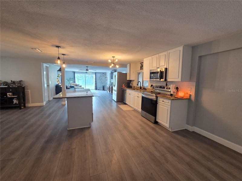 9820 Pocono St, Port Richey, FL 34668