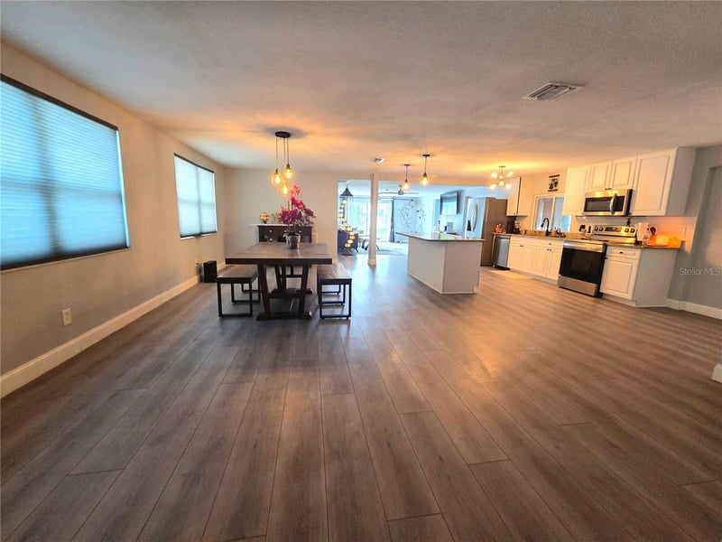 9820 Pocono St, Port Richey, FL 34668