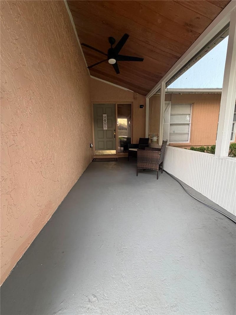 2206 Pavilion Pl, Brandon, FL 33511