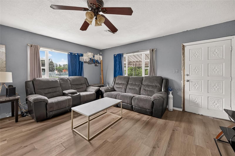 804 Flora St, Tampa, FL 33604
