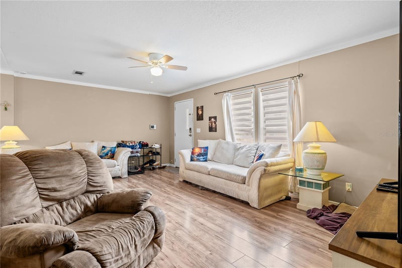 12275 Cross St, Largo, FL 33773