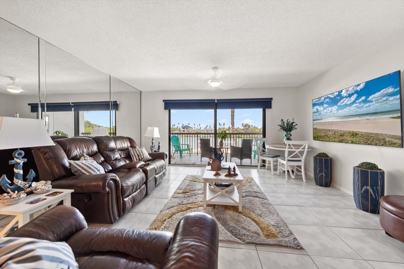 3111 Pass A Grille Way #110, St Petersburg, FL 33706