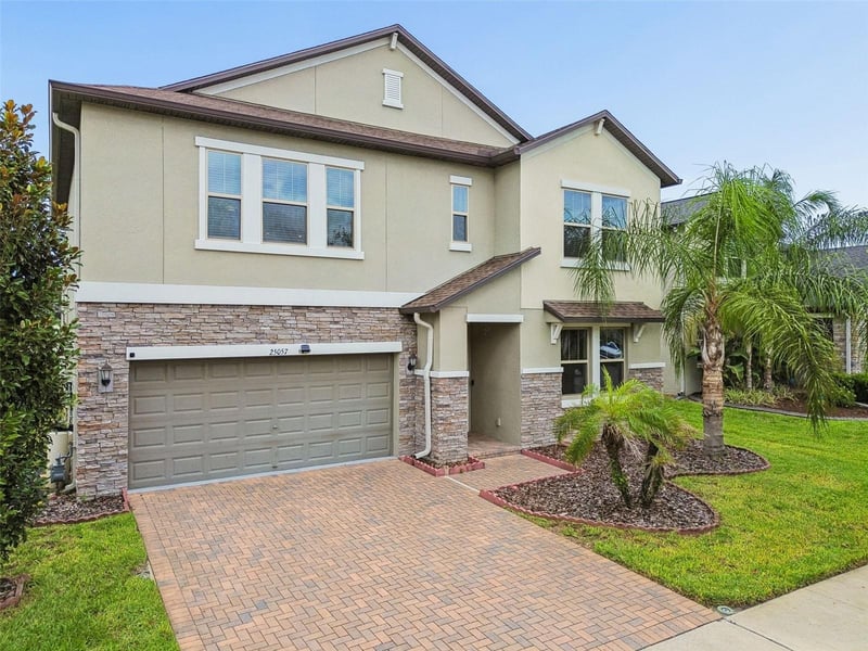 25057 Lambrusco Loop, Lutz, FL 33559