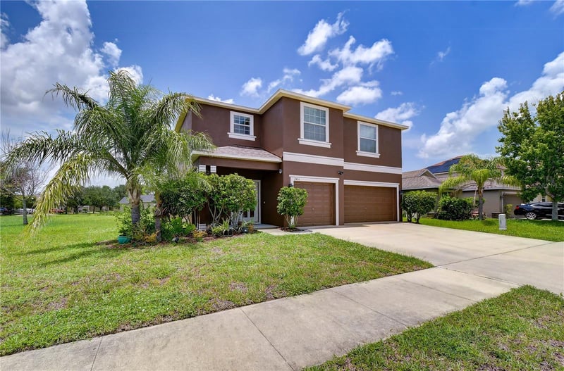 2451 Dakota Rock Dr, Ruskin, FL 33570
