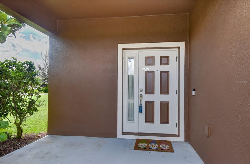 2451 Dakota Rock Dr, Ruskin, FL 33570