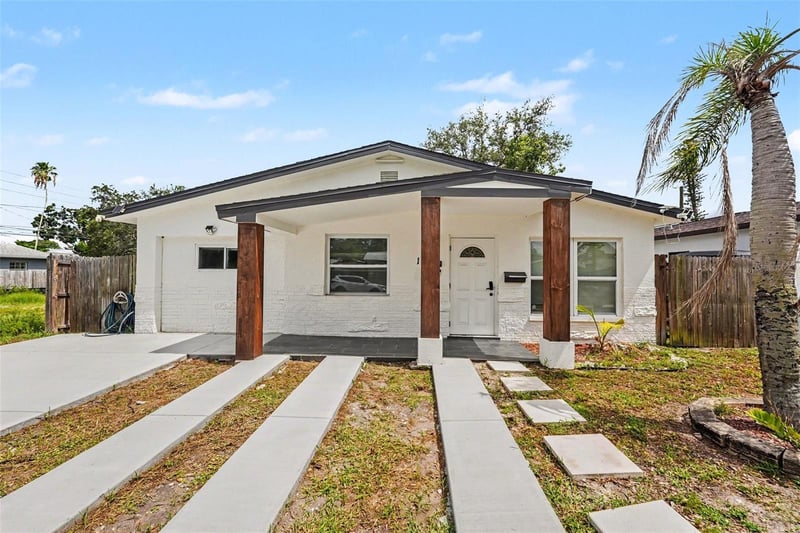 1778 New Hampshire Ave NE, St Petersburg, FL 33703