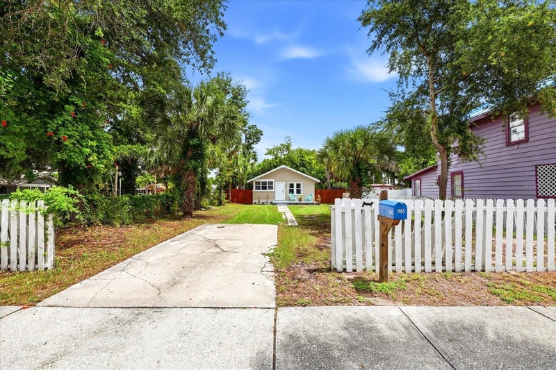 1161 Newton Ave, St Petersburg, FL 33705