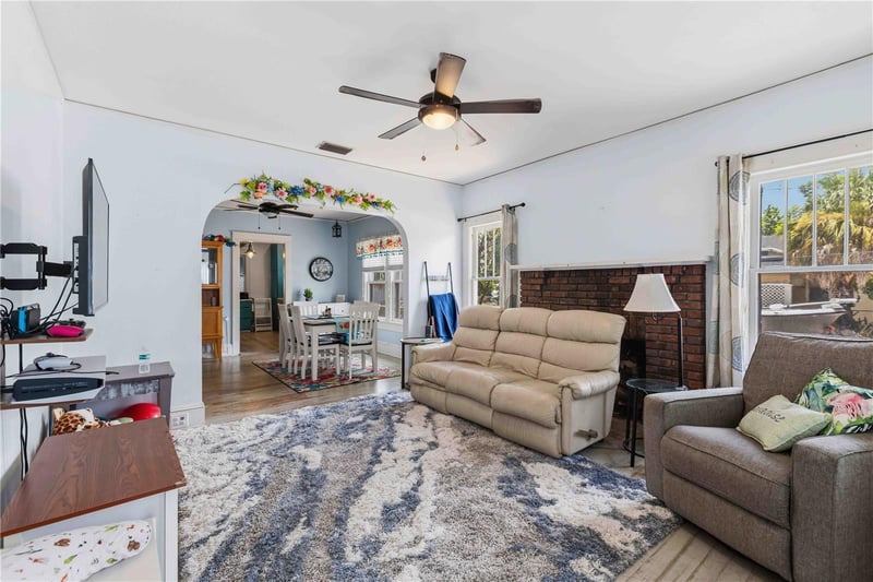 2314 7th Ave, Bradenton, FL 34205