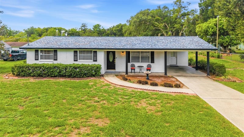 3825 Swindell Rd, Plant City, FL 33565
