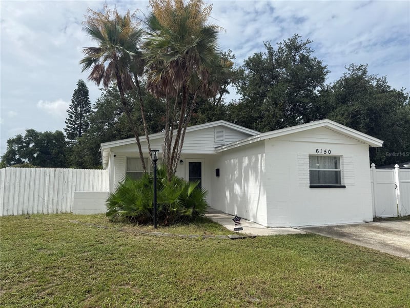 6150 101st Ave, Pinellas Park, FL 33782