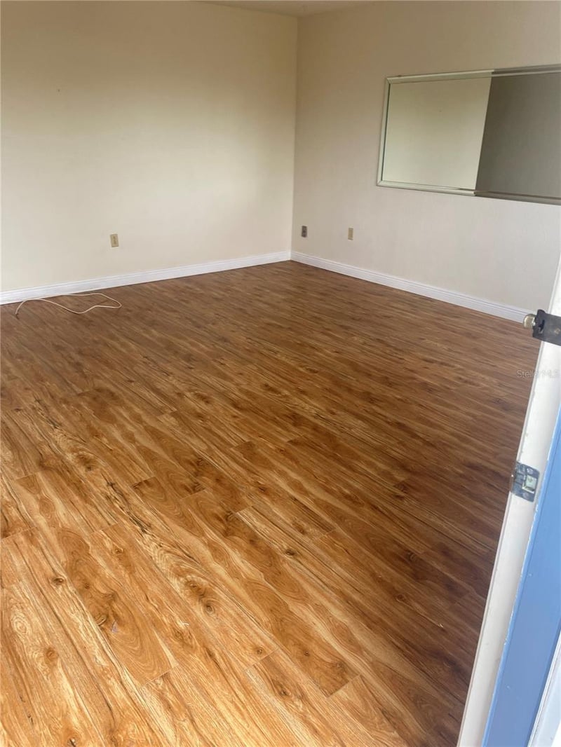 11224 82nd Ave #301, Seminole, FL 33772