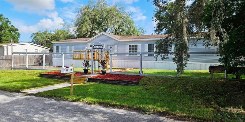 12119 Lamont Ave, New Port Richey, FL 34654
