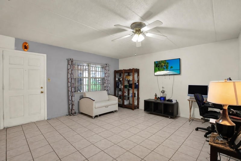 4701 Christa Ct #341, Tampa, FL 33614