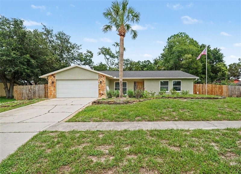 9303 Rolling Ridge Pl, Tampa, FL 33637