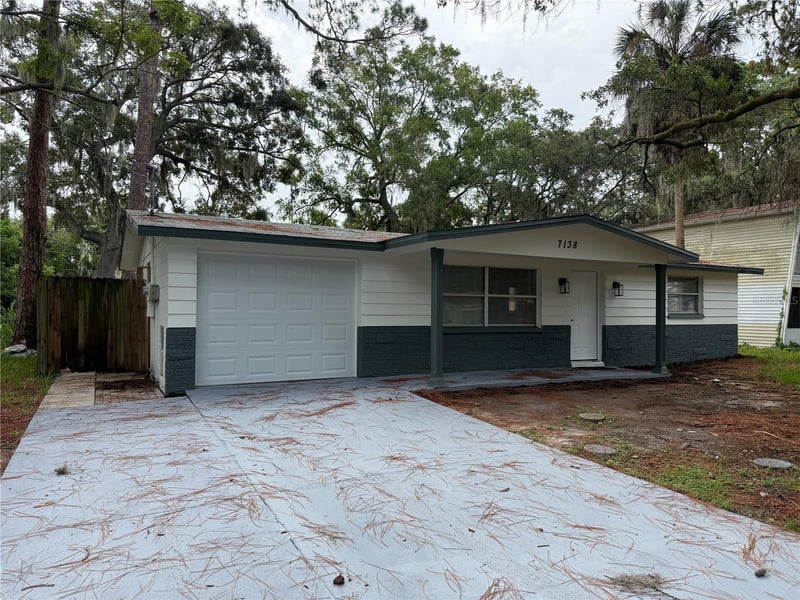 7138 Pinewood Dr, New Port Richey, FL 34652